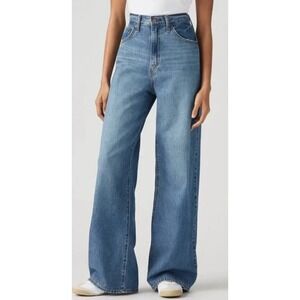 Levi's Women's high rise cinch baggy Jeans in size 28